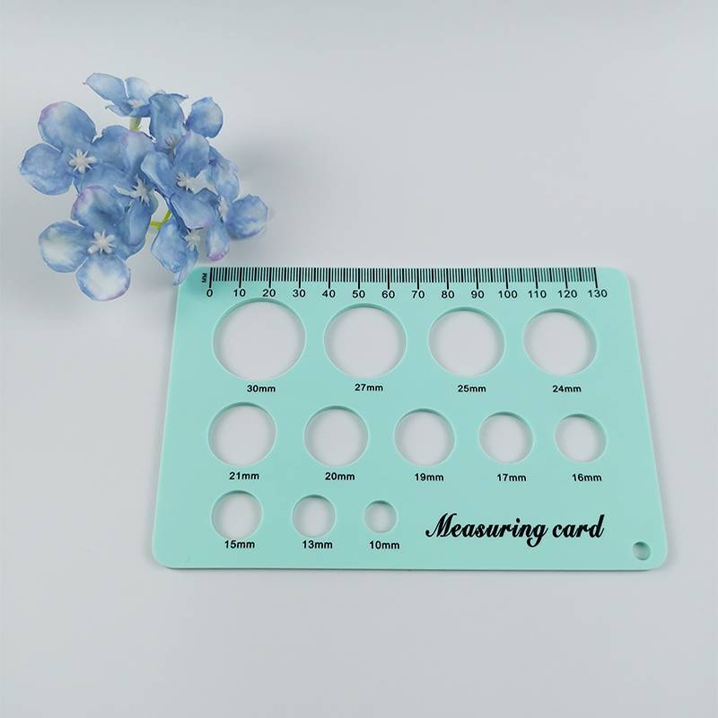 Silicone measuring card